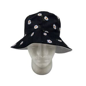 NWT Alice + Olivia Black Floral‎ Bucket hat One Size Alice + Olivia | Accessories | Nwot Alice Olivia Black  main image 4